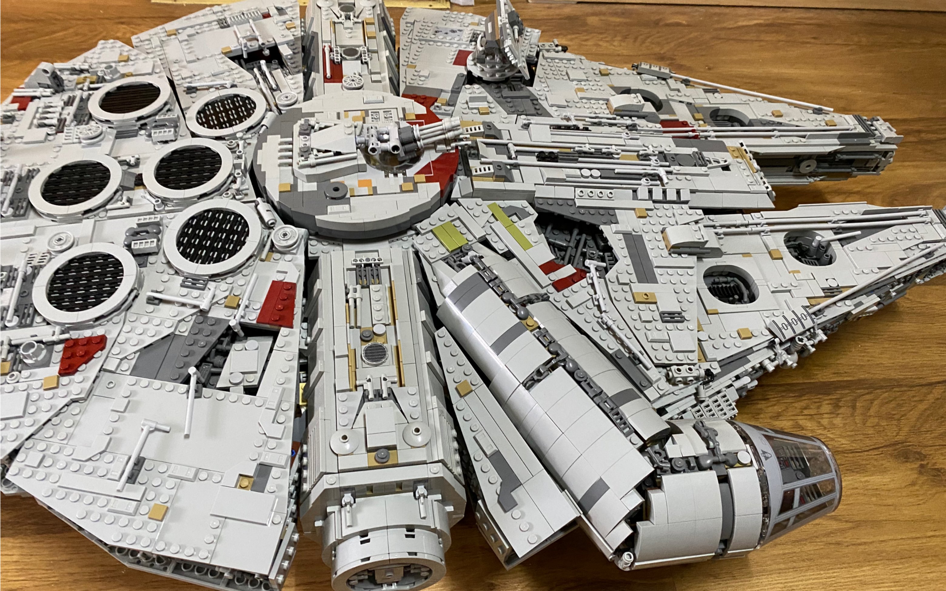 乐高千年隼的难言之隐