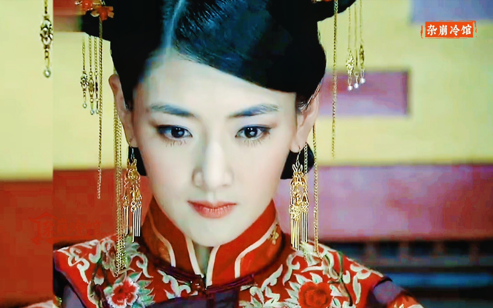 老铁家的玉格格,伸手甩手帕,那都是贵气!_哔哩哔哩_bilibili