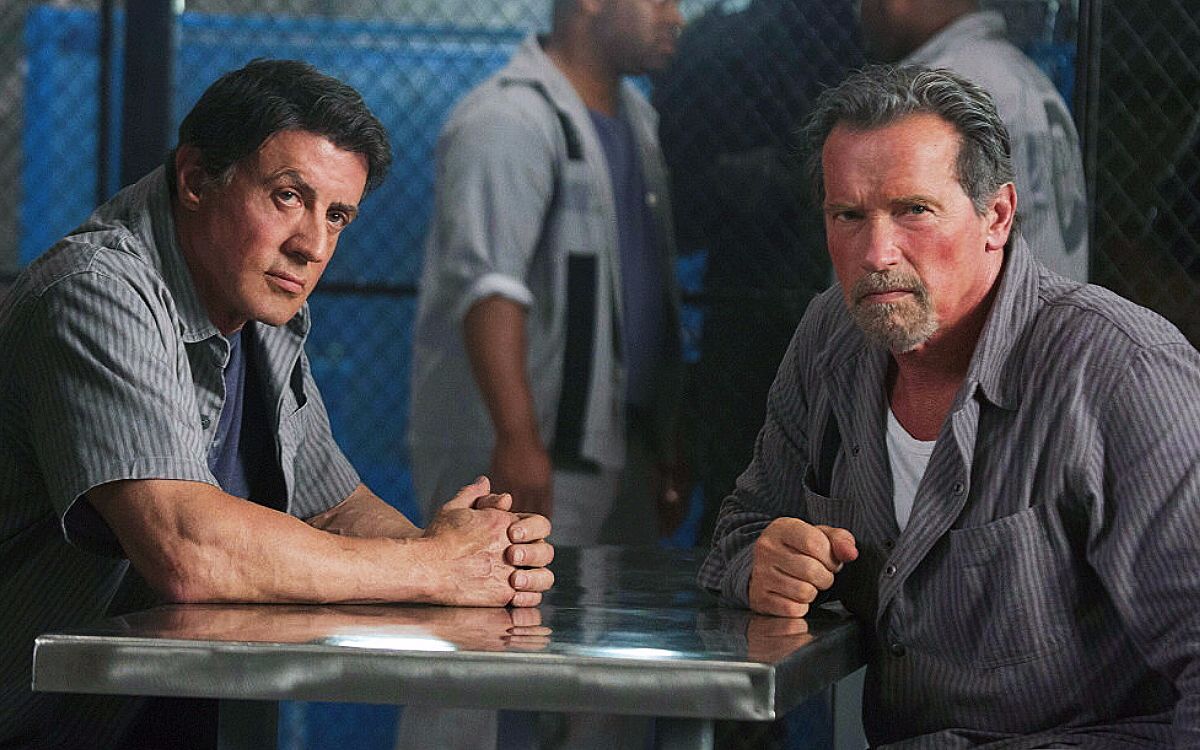 史泰龙与施瓦辛格在线飙戏,5分钟看完电影金蝉脱壳