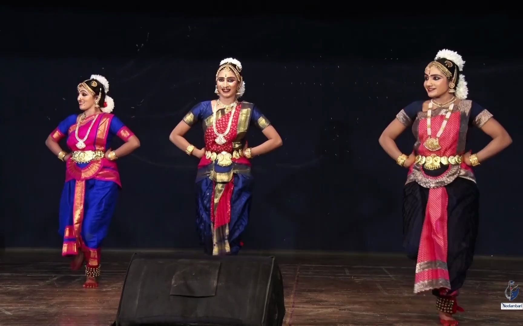 bharatanatyam jathiswaram hindolam