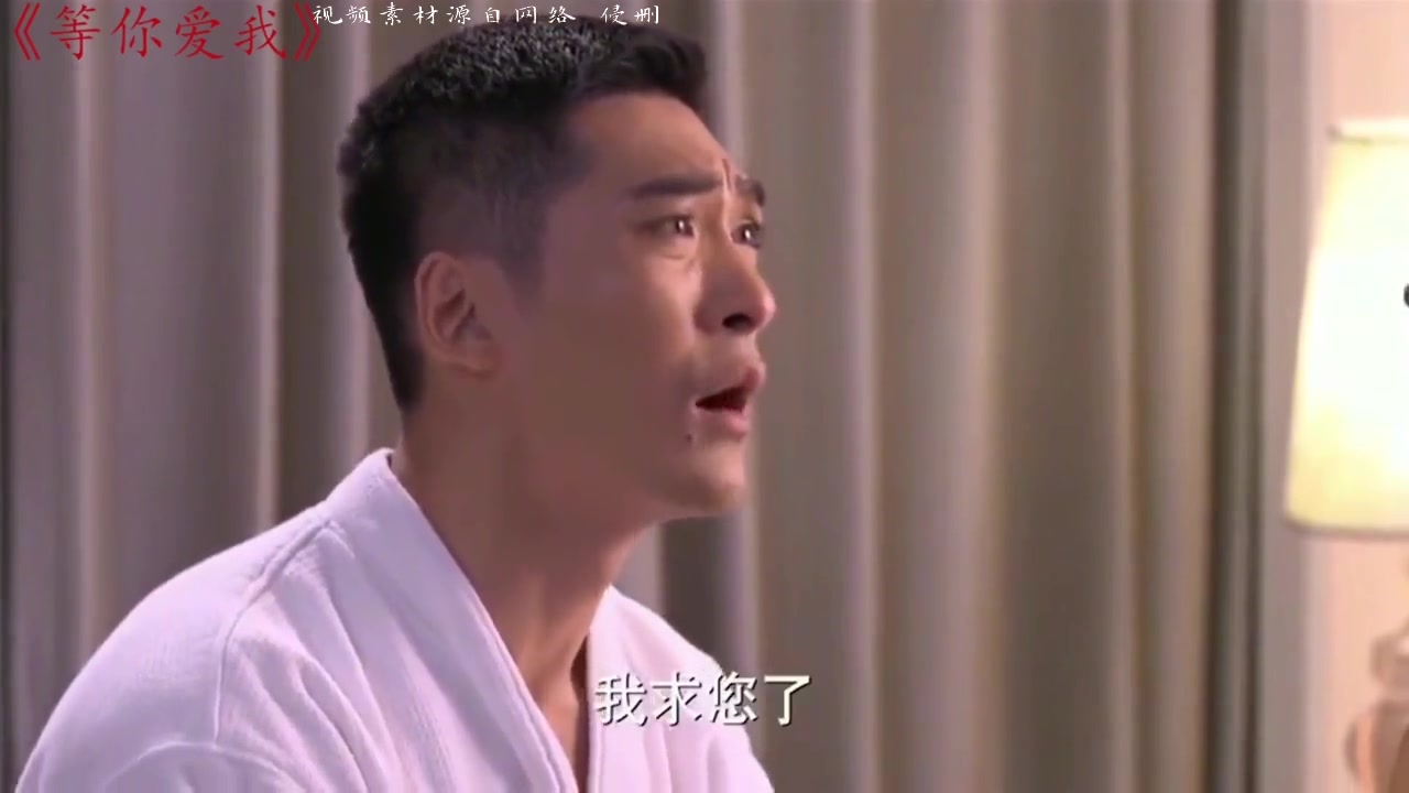盘点吃软饭爆笑场面,兄弟真魅力真大,挡不住老阿姨对你的爱!