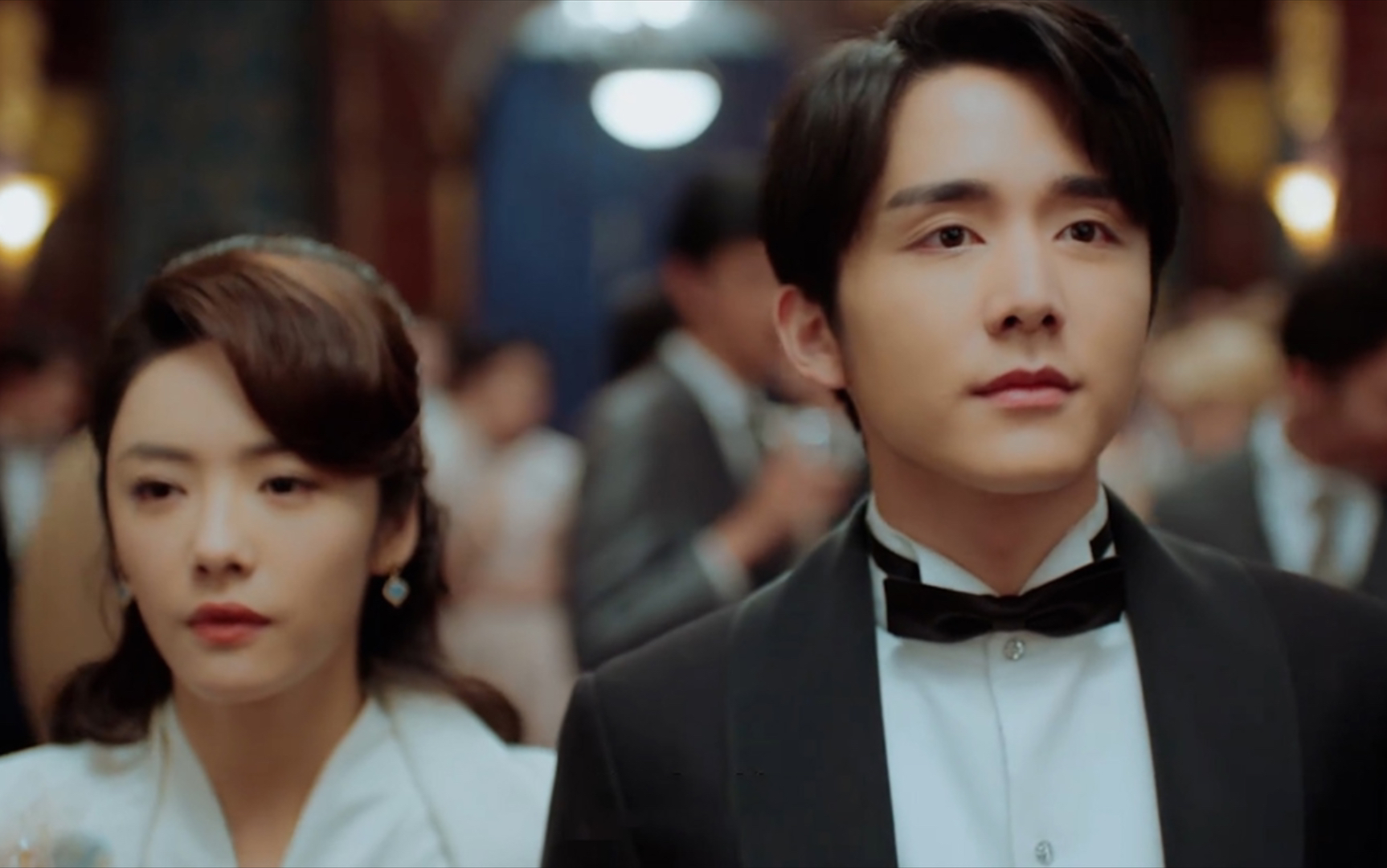 张新成,蔡文静《光芒》定档预告