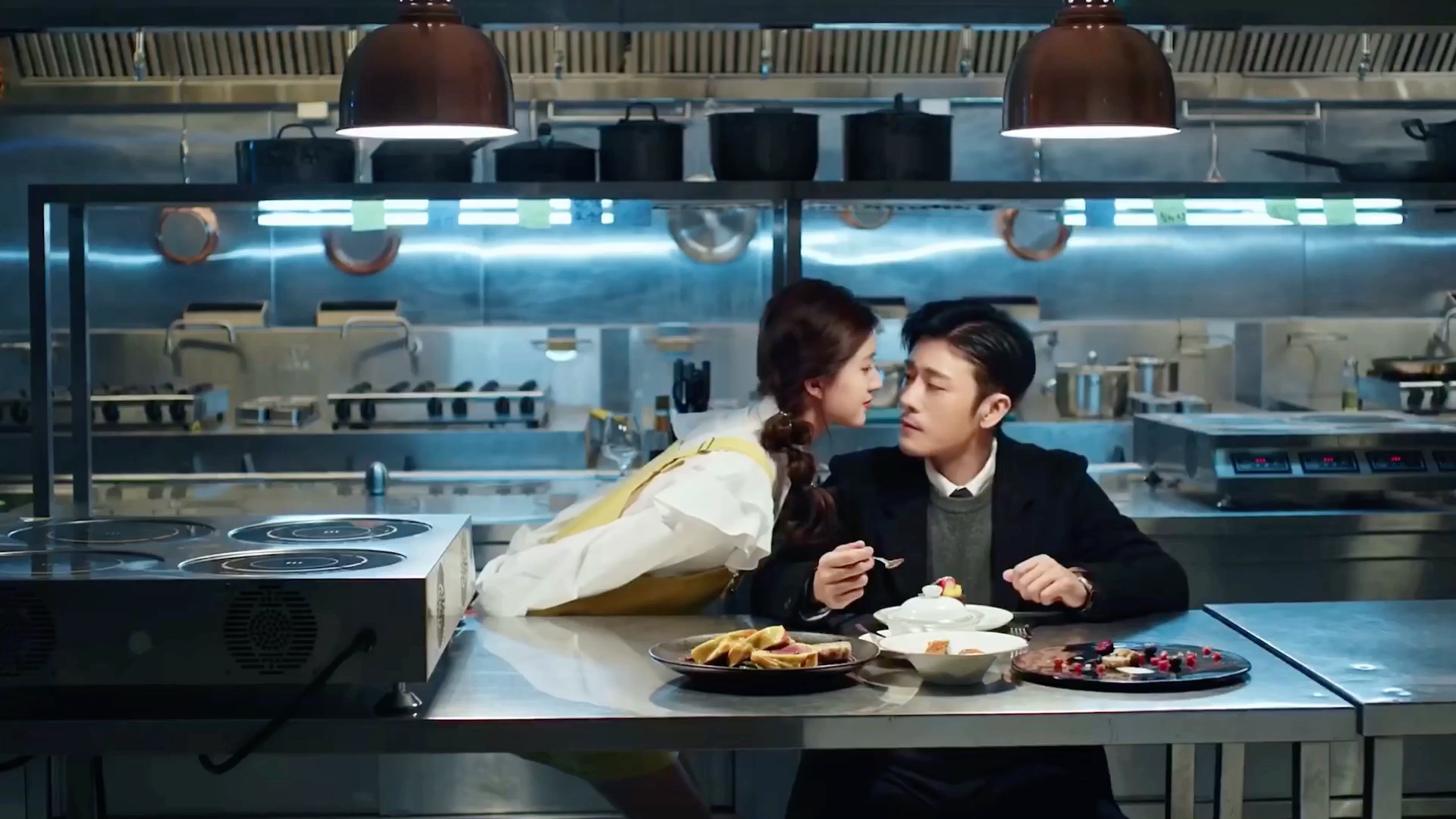 我喜欢你|顾胜男x路晋|霸道总裁&娇俏小厨娘 路总的心动瞬间_哔哩哔哩