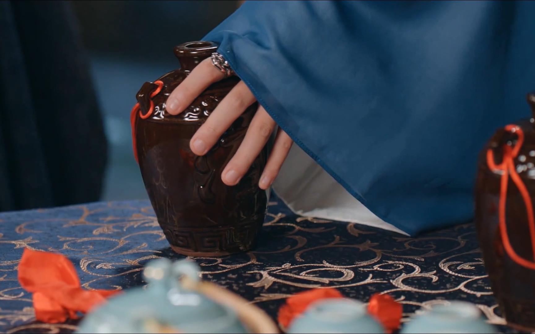 【古风空境】调酒 倒酒 酒瓶 喝醉 被踢