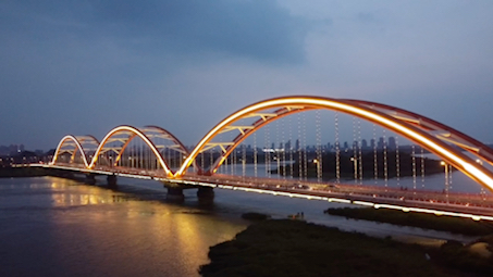 天津生态城彩虹桥图片