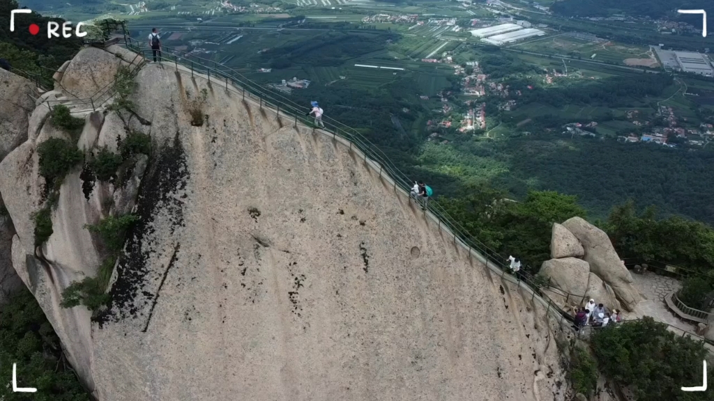 [图]丹东凤城凤凰山，国门第一山。航拍