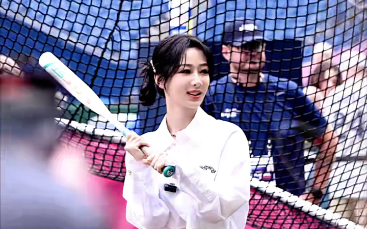 杨紫小夭##杨紫承欢##杨紫灜子# 宝宝ins照片 机场照片  我想炫耀一