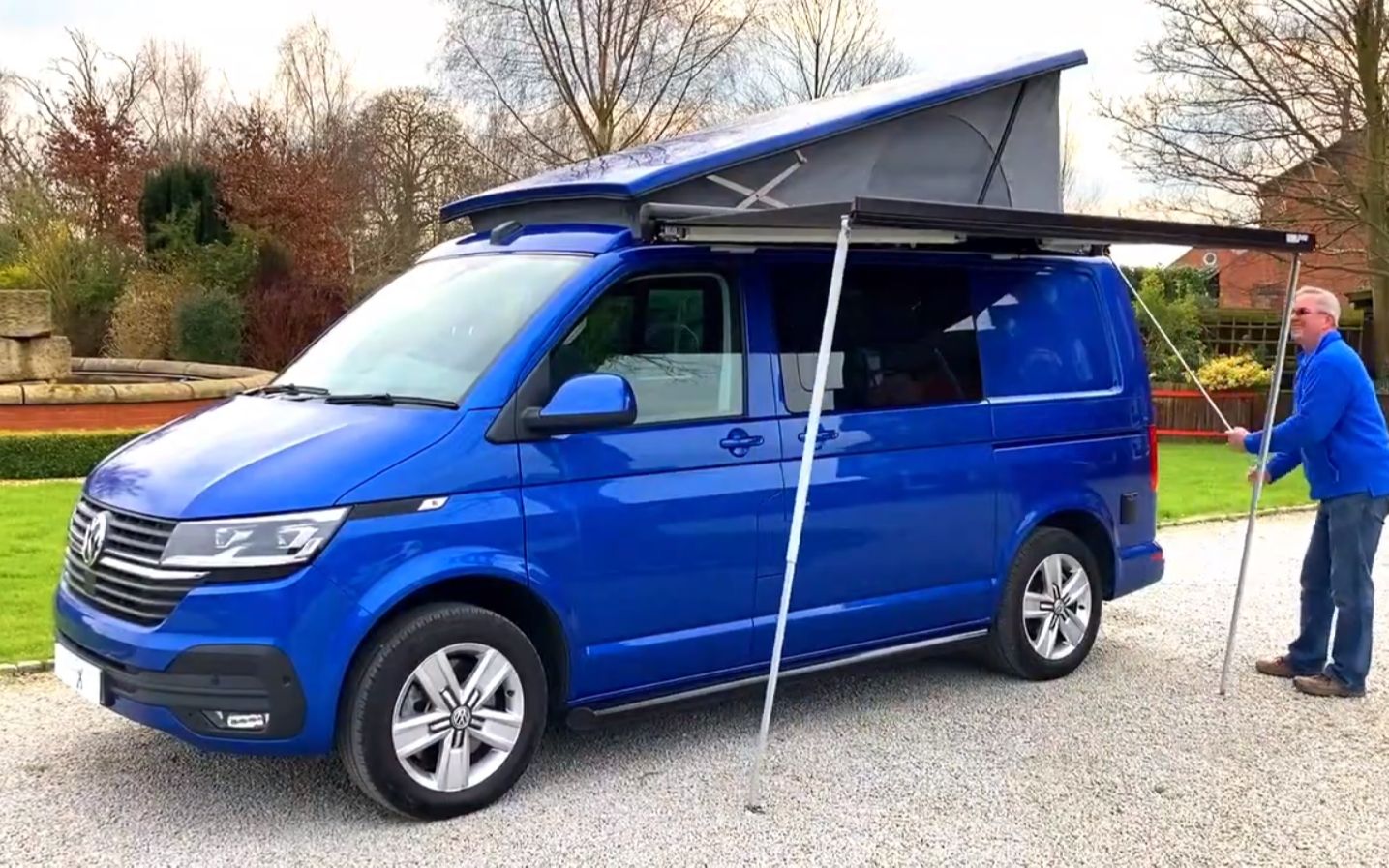 大众t6.1反向升顶露营车的建造过程