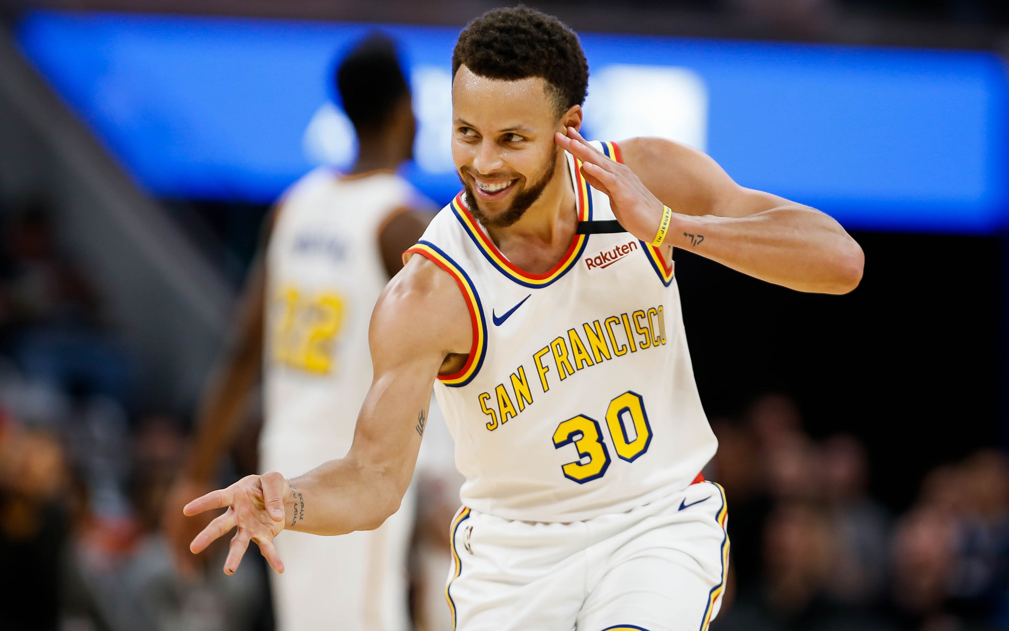 库里stephen curry赛场上的那些不可思议进球集锦_哔哩哔哩 (゜-゜)つ