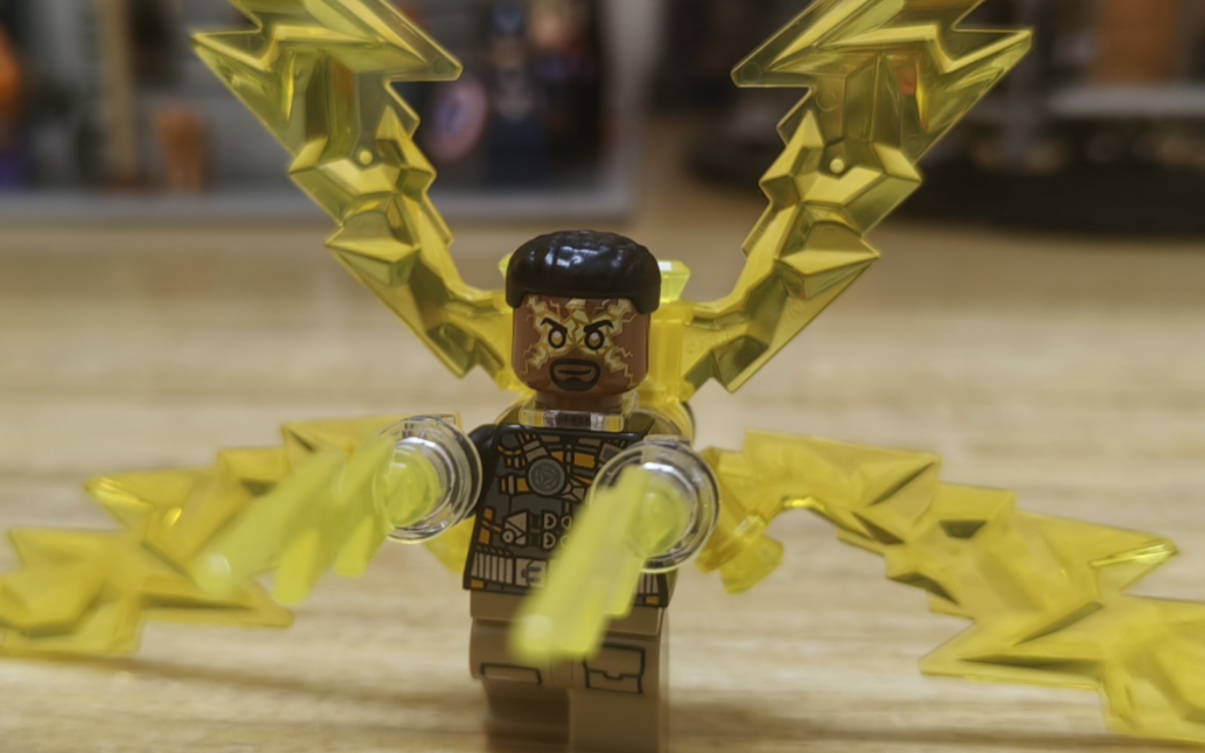 特效天花板!乐高76261电光人测评