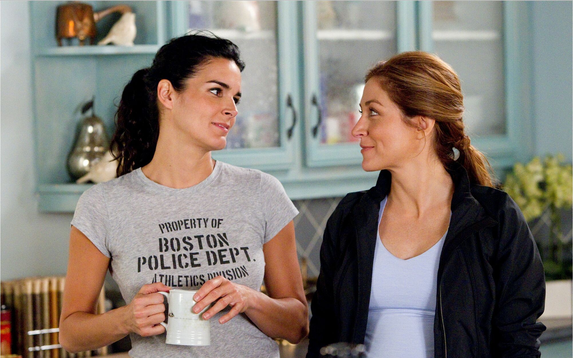 supercut - -rizzoli & isles- answering the phone