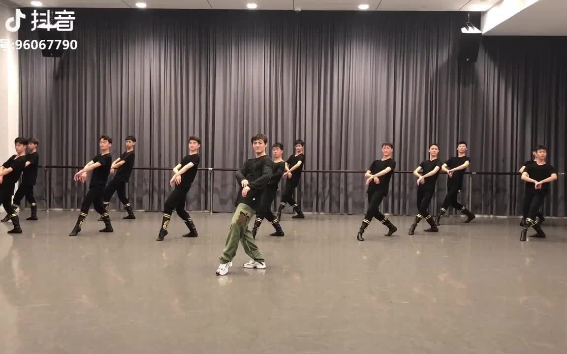 刘福洋 蒙古舞《奔腾》| liufuyang mongolian dance "galloping"