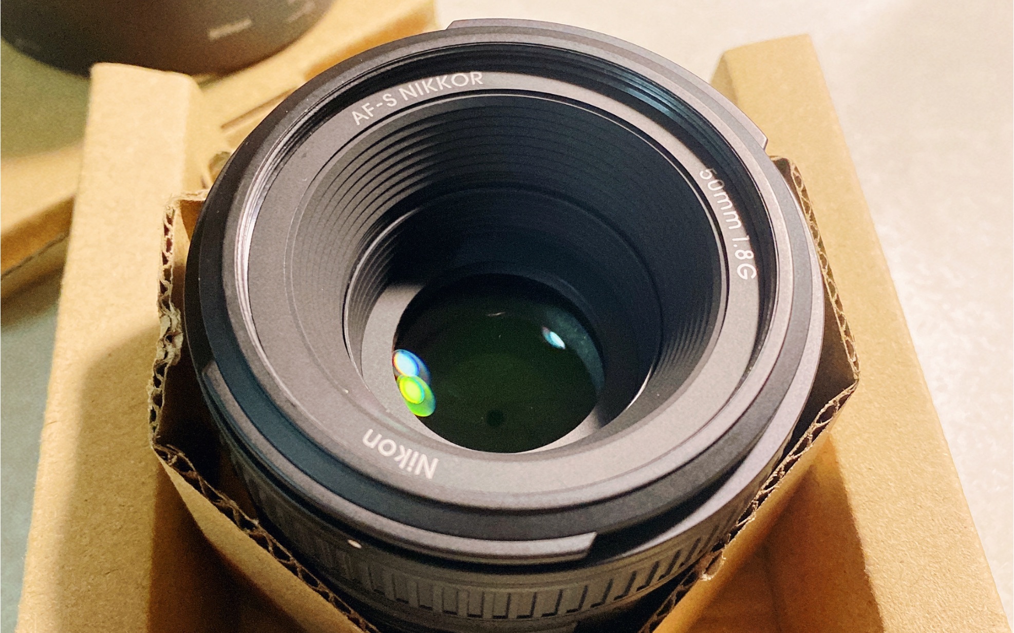 尼康5018定焦镜头终于拥有人称人类光学精华的尼康人精了第一支人像