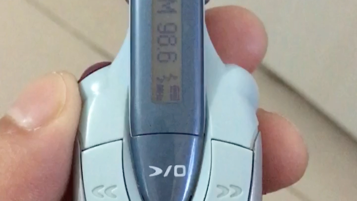 NOKIA  HDR-1  ノキア　ミュージックプレーヤー　動作品　音良いです。 NOKIA HDR-1 ノキア ミュージックプレーヤー 動作品 音良いです