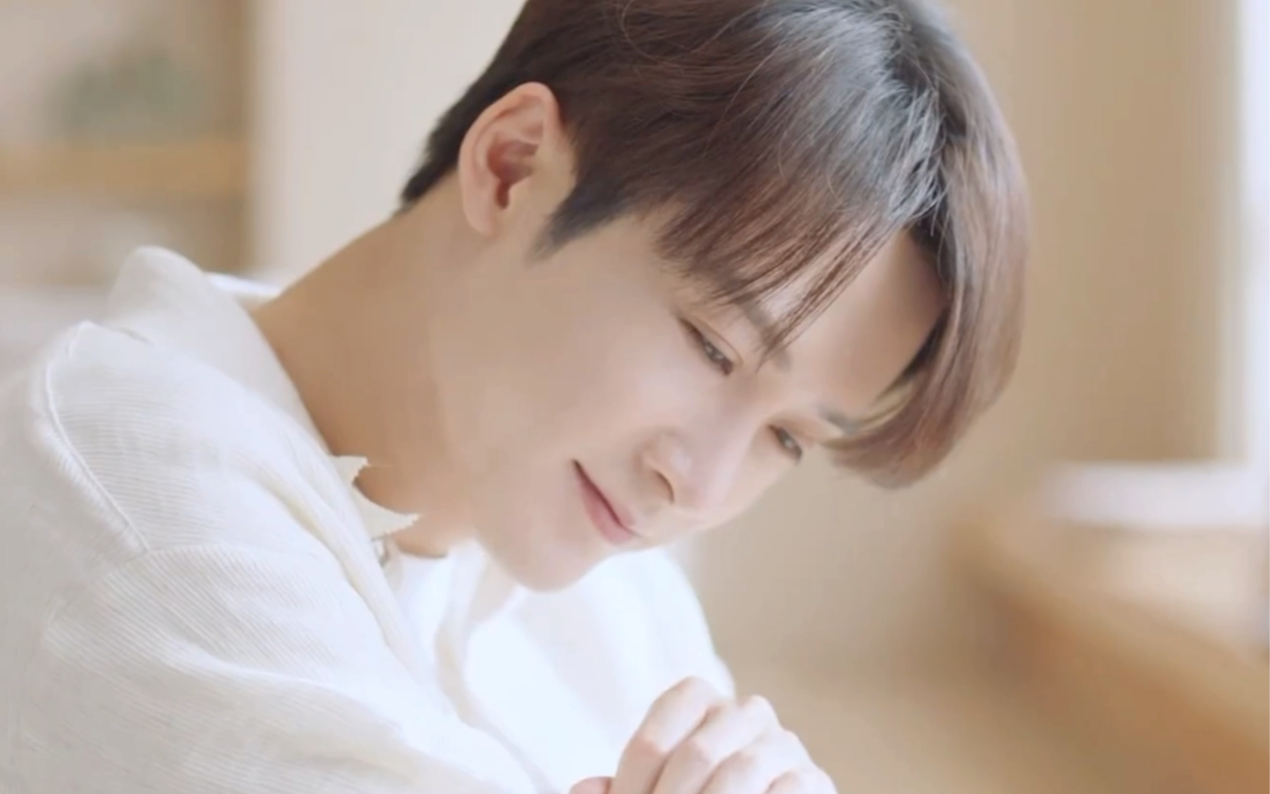 【檀健次素士电动牙刷新代言】这会是你的猫系男友吗?