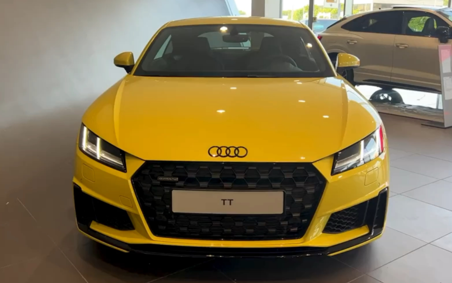 2023款奥迪tt coupe 内部和外部细节