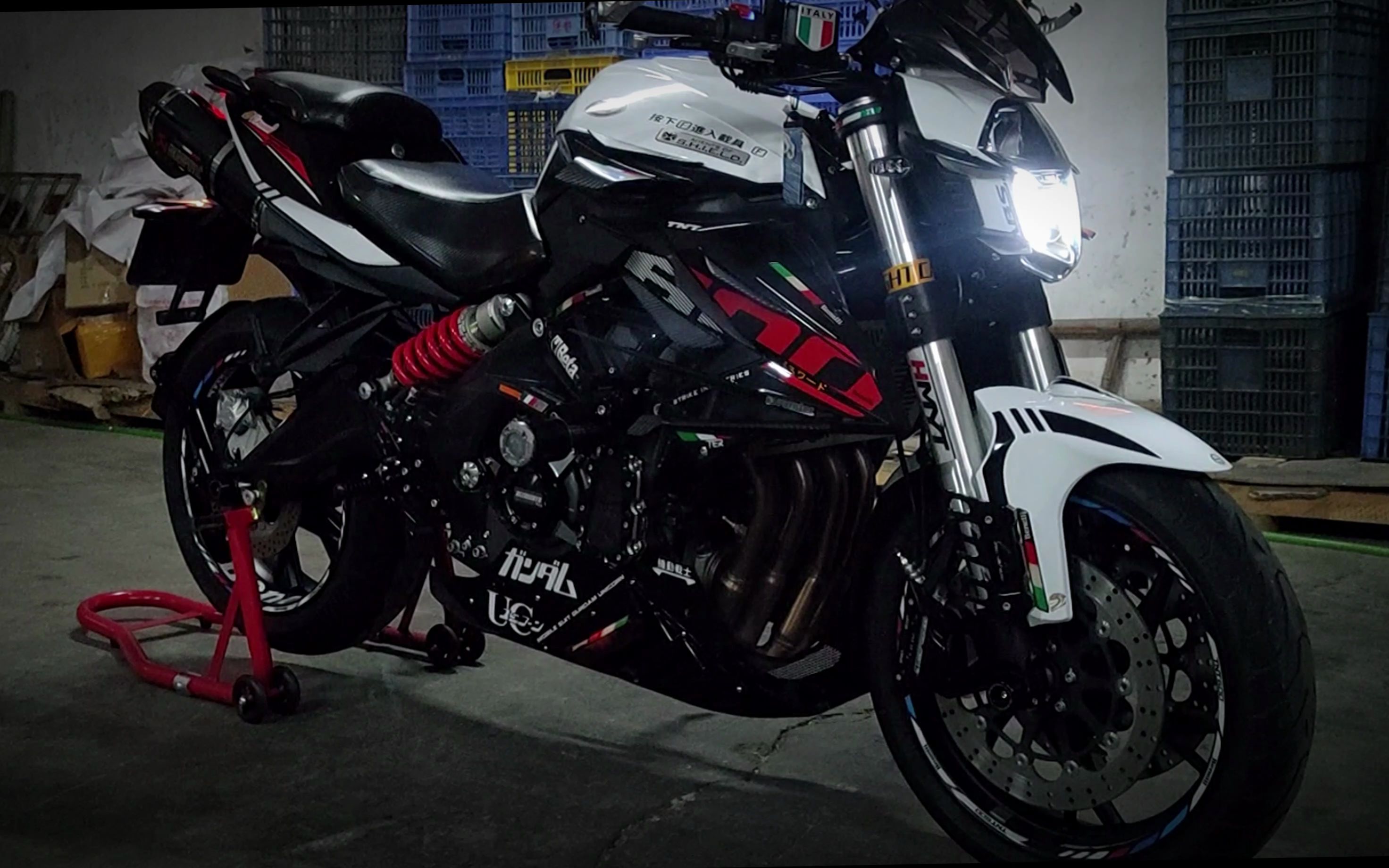 黄龙600个人拍摄剪辑(tnt600i)