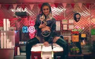 Download Video: 【官方MV】卡姐Cardi B&火星哥Bruno Mars《Please Me》