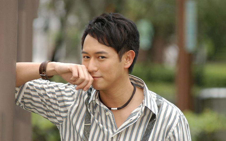 【母亲节】听三苗给妈妈献歌~2004 陈键锋_哔哩哔哩 (゜-゜)つロ 干杯