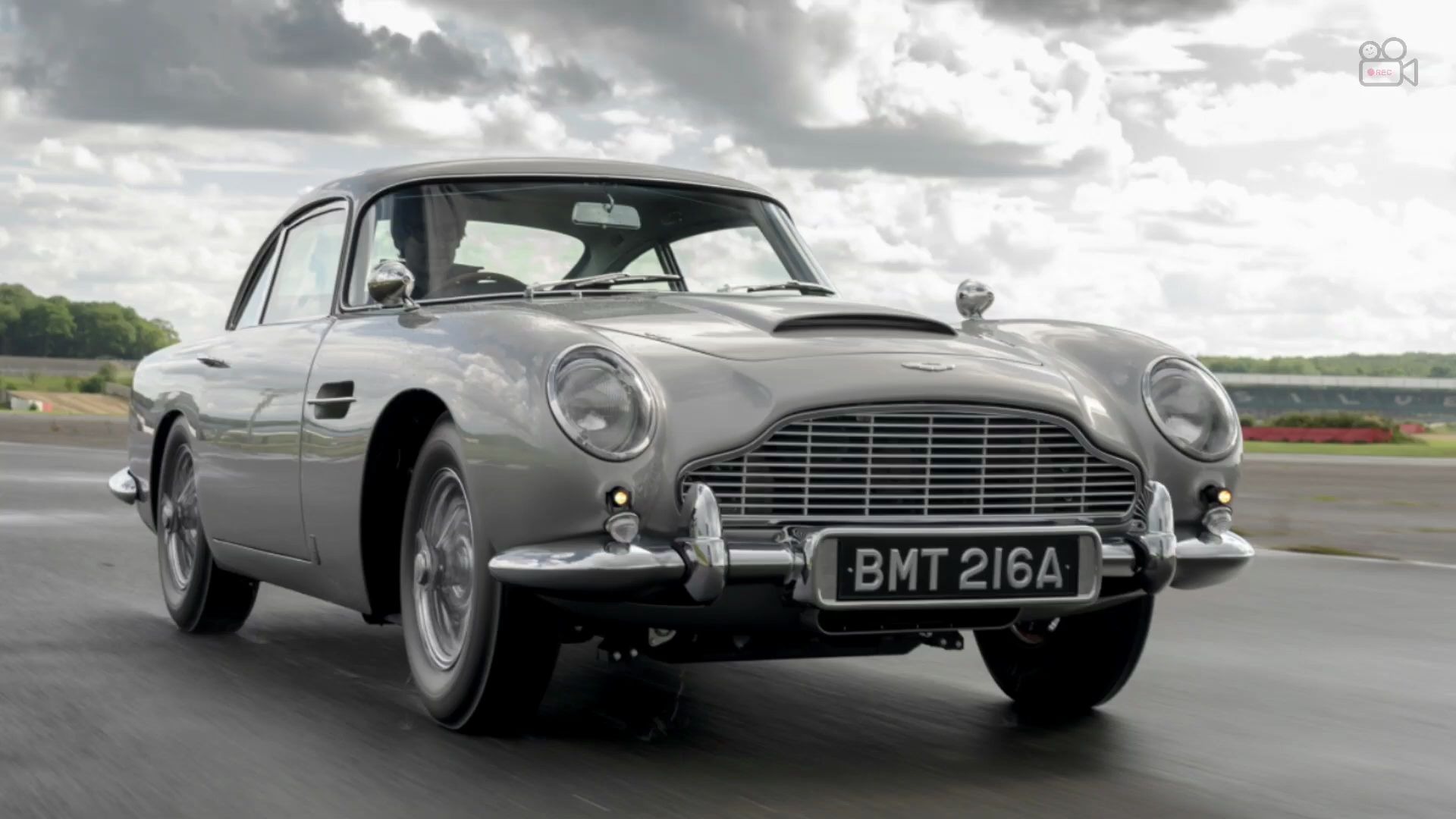 astonmartindb5图片