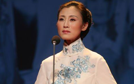 京剧《白蛇传》 宝和堂 选段 张火丁 宋小川_哔哩哔哩 (゜-゜)つロ