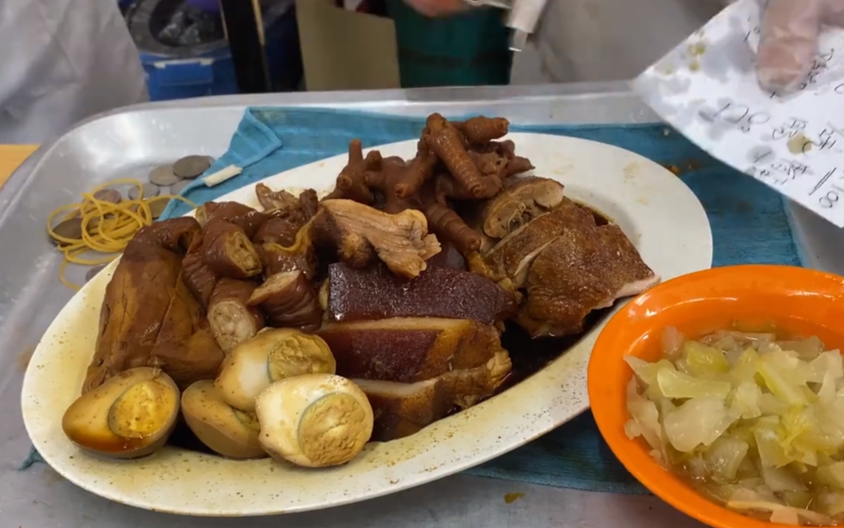 马来西亚美食人气餐厅胜记卤菜、必点风味鸡、祖传卤猪手、猪耳、猪肚哔哩哔哩bilibili