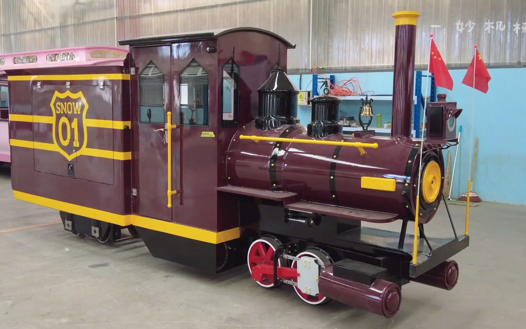 网红商场仿古无轨小火车 景区儿童电动观光车