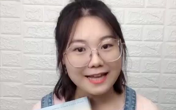 王莺莺是小气鬼!算了,王莺莺要长命百岁