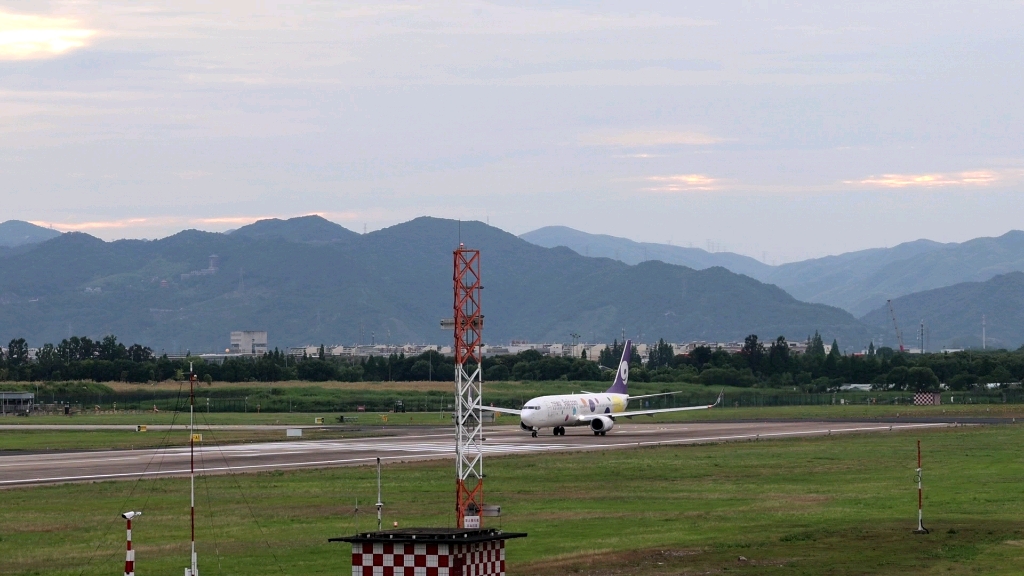 九元航空b737-800起飞