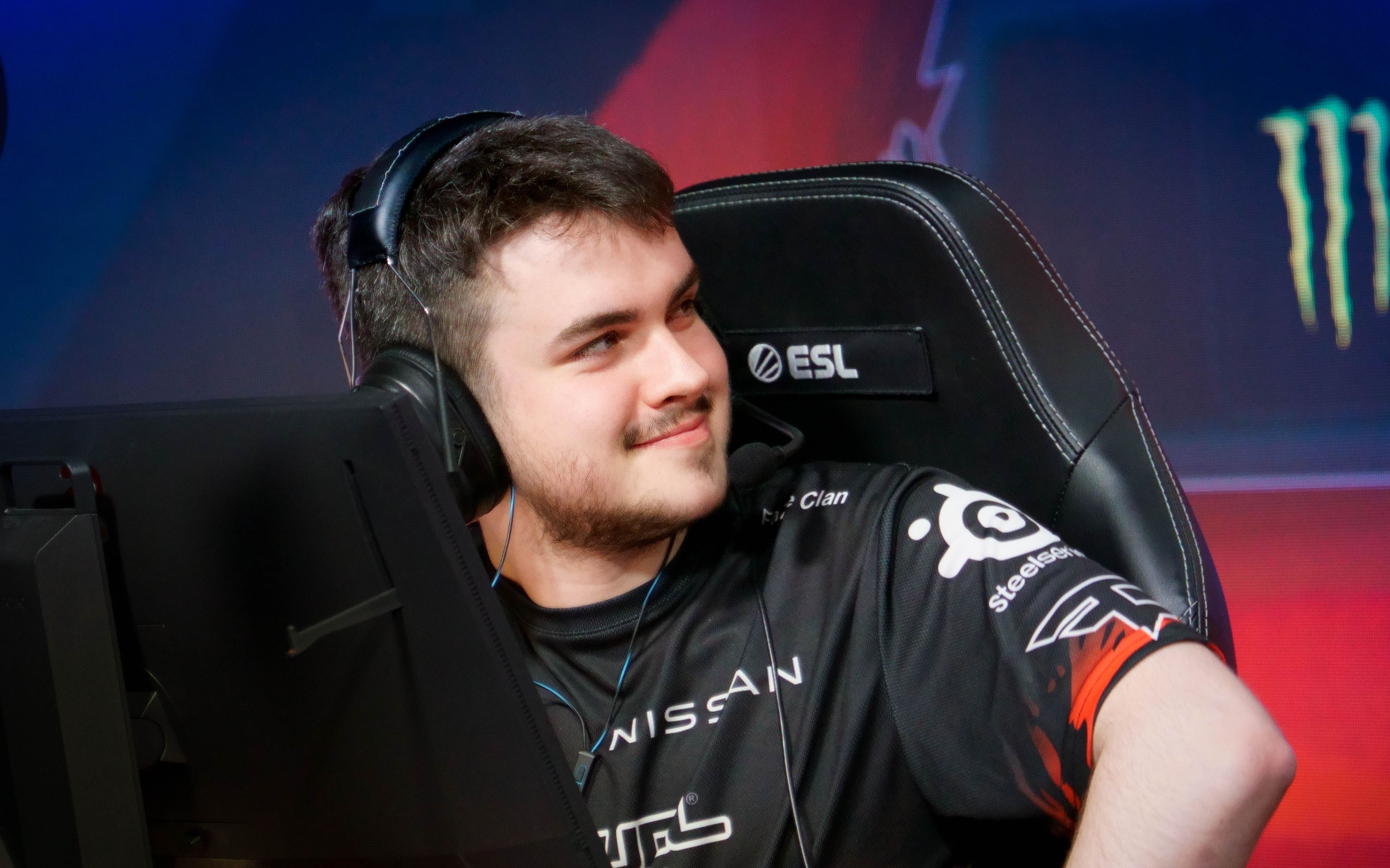 broky天降永恒复刻s1mple