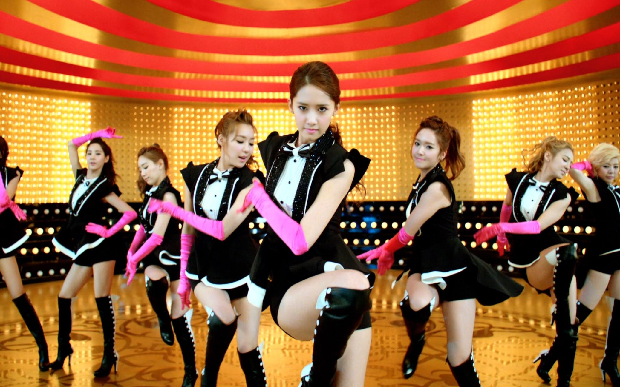 少女时代 - paparazzi_(mv 日本东京巨蛋演唱会 合集编辑) 女团现场歌