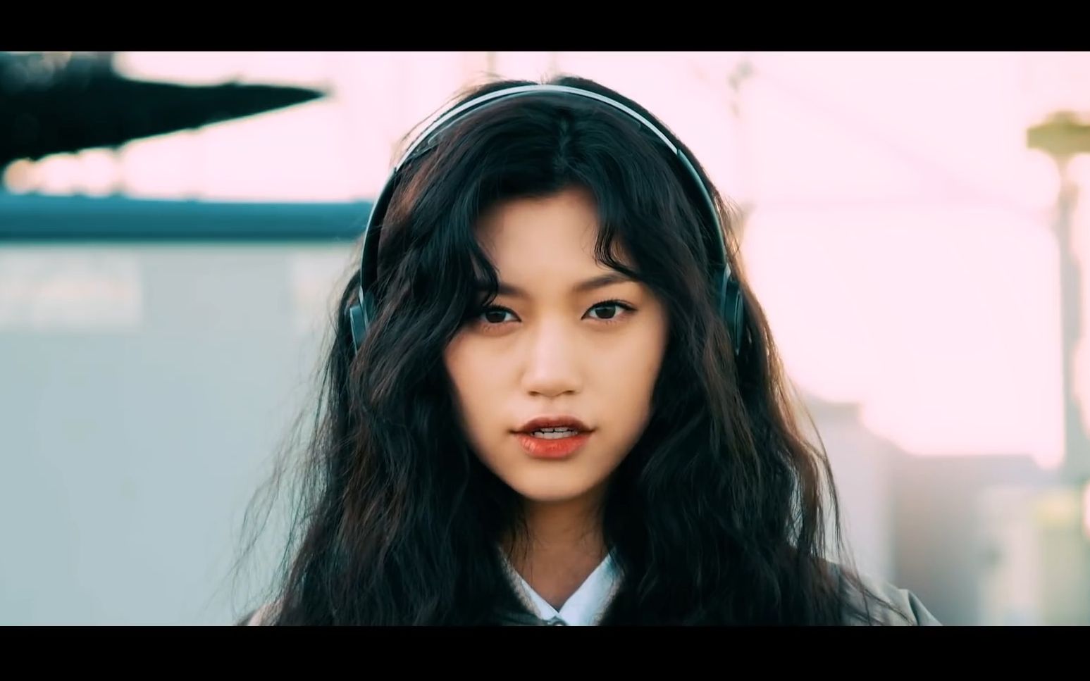 longd feat. weki meki 金度延