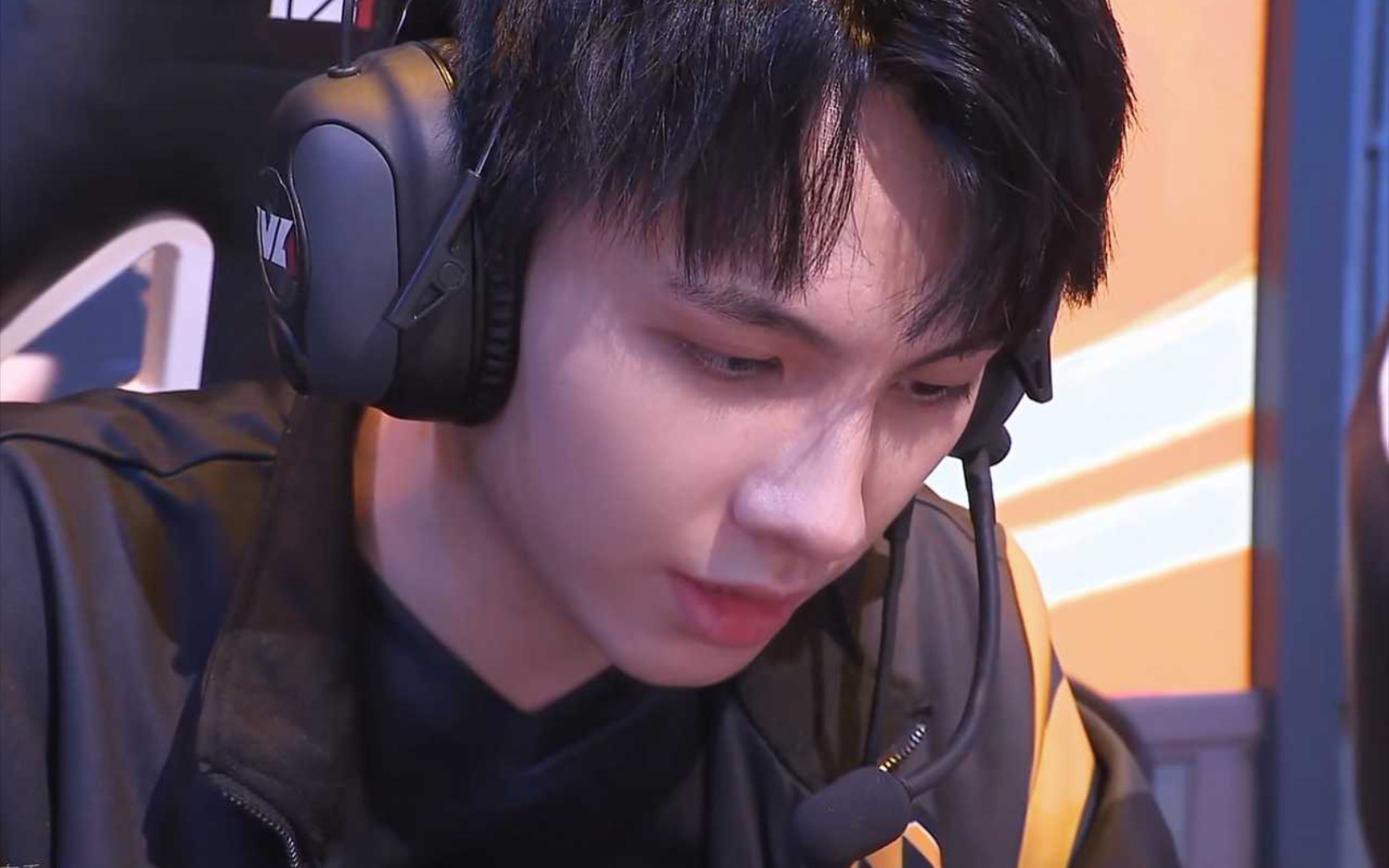 【ivl狼队wolves487】直拍封面但是ivl之艾薇艾欧第一男明星487 祝87