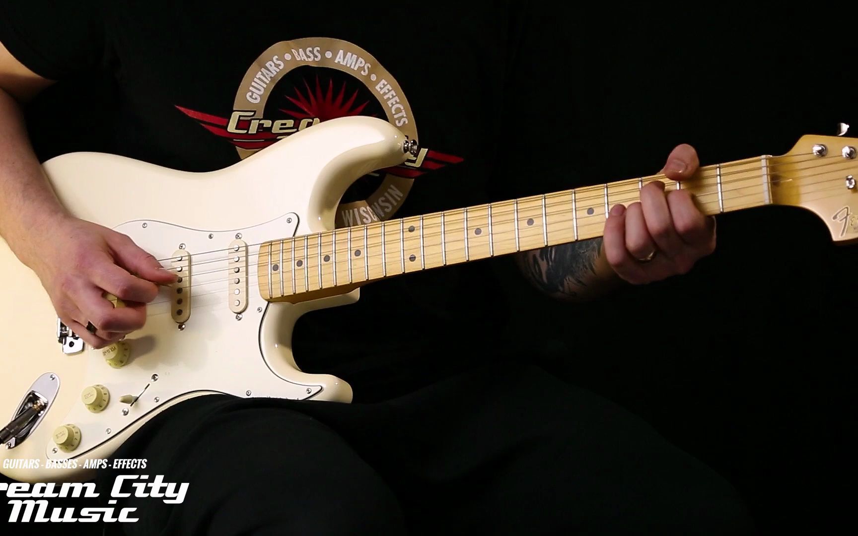 [图]Fender 日产 JV Modified '60s Stratocaster 演奏试听