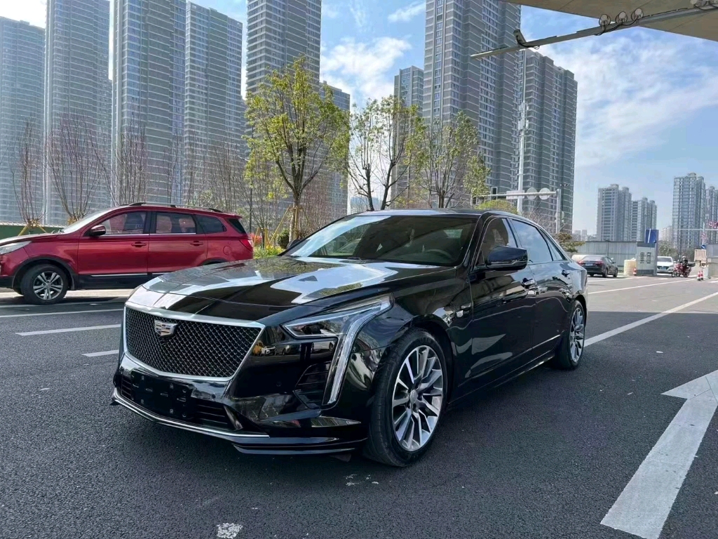 20年上牌凯迪拉克ct6领先运动版,配置到顶,后轮转向,电磁悬挂,电动尾