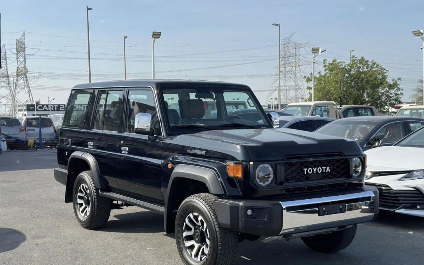 2024款丰田lc76 详细配置展示