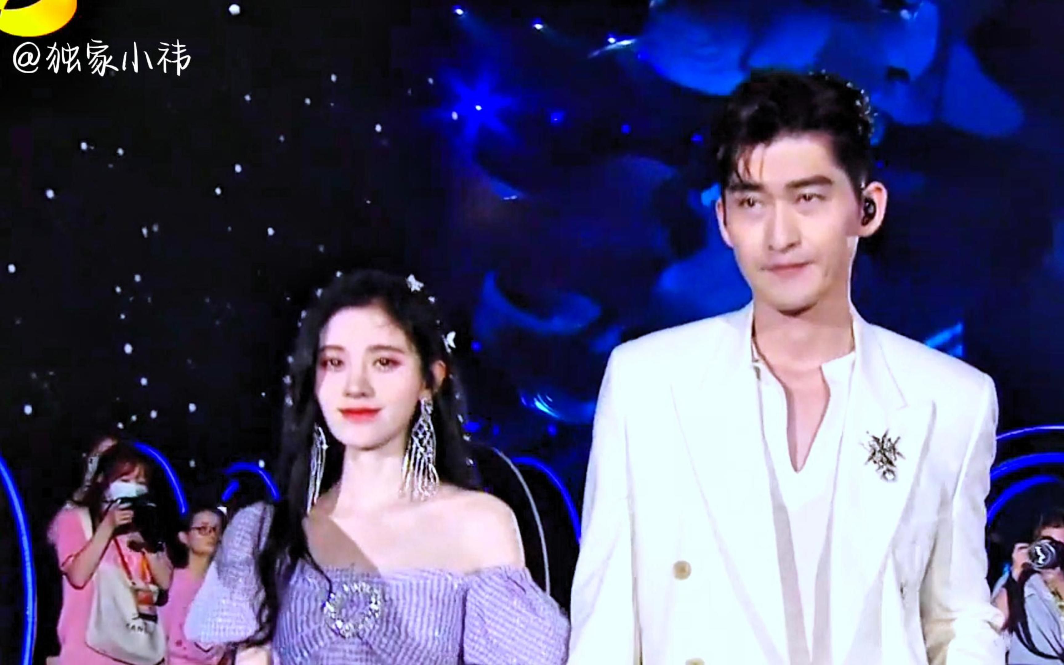 鞠婧祎和张翰合作过?还牵手拥抱了!