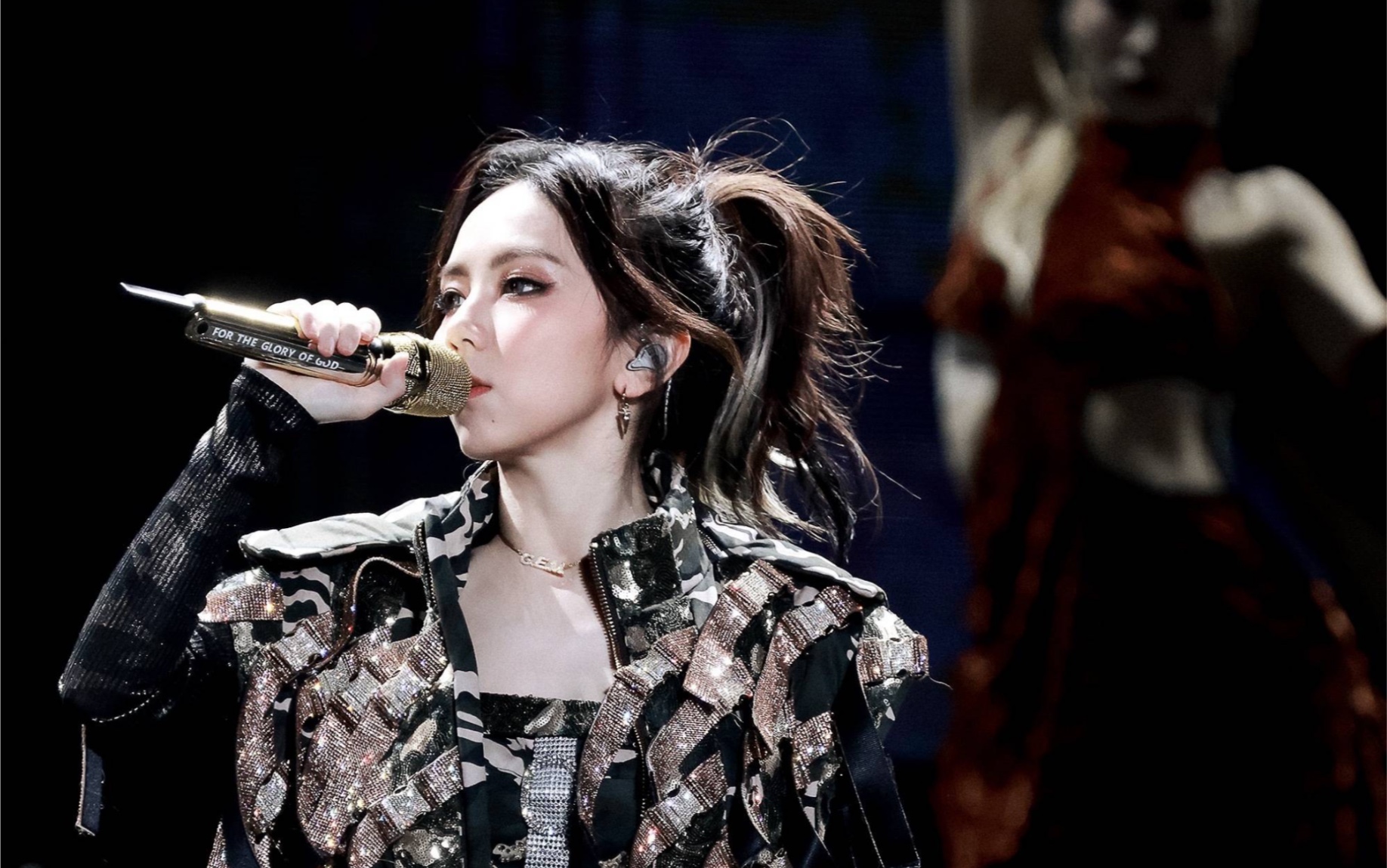 「邓紫棋」1.7深圳-差不多姑娘 fly away