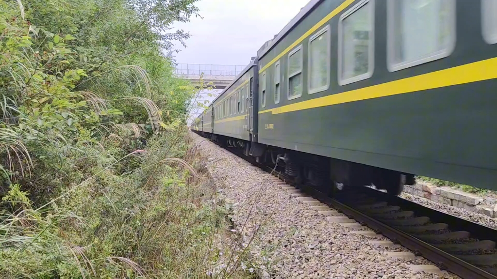 k1065过桃威线105公里处