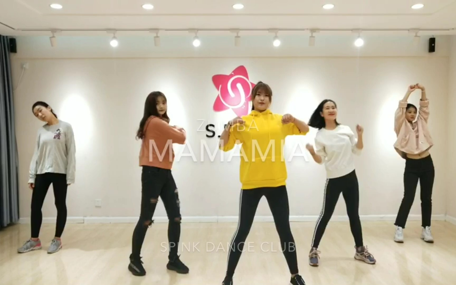 公司年会小舞蹈 公司年会创意舞蹈