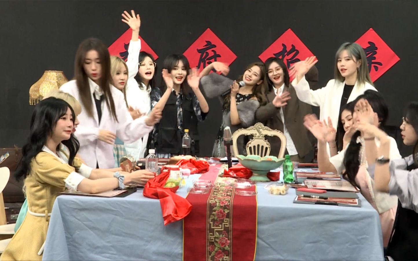 [图]【SNH48】最佳拍档第二季预热剧本杀主题场——花田喜事（段艺璇、杨冰怡、刘闲、蒋舒婷、宋昕冉、袁一琦、沈小爱、芦馨怡、刘增艳、柏欣妤）（20220326）