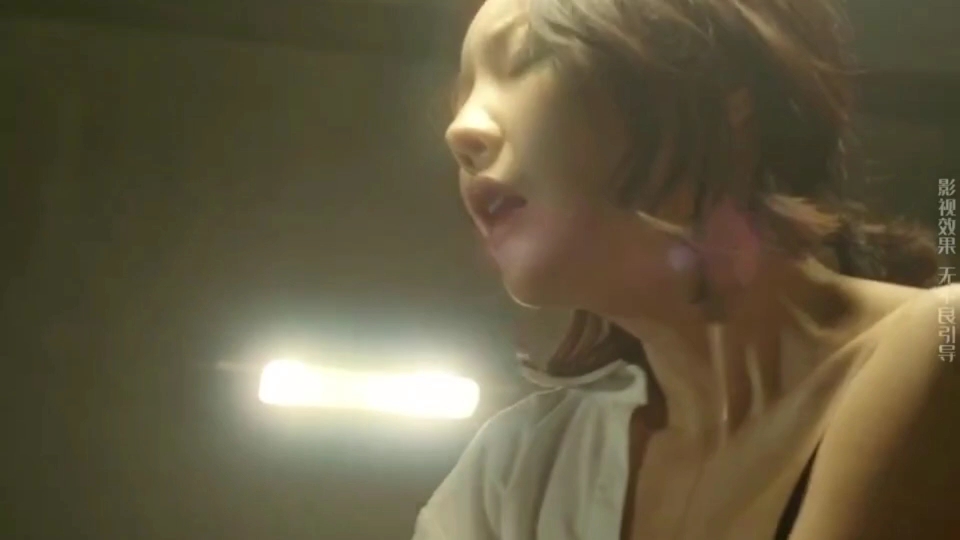 这个从不穿丝袜的美女屠夫,竟然是个冷艳杀手