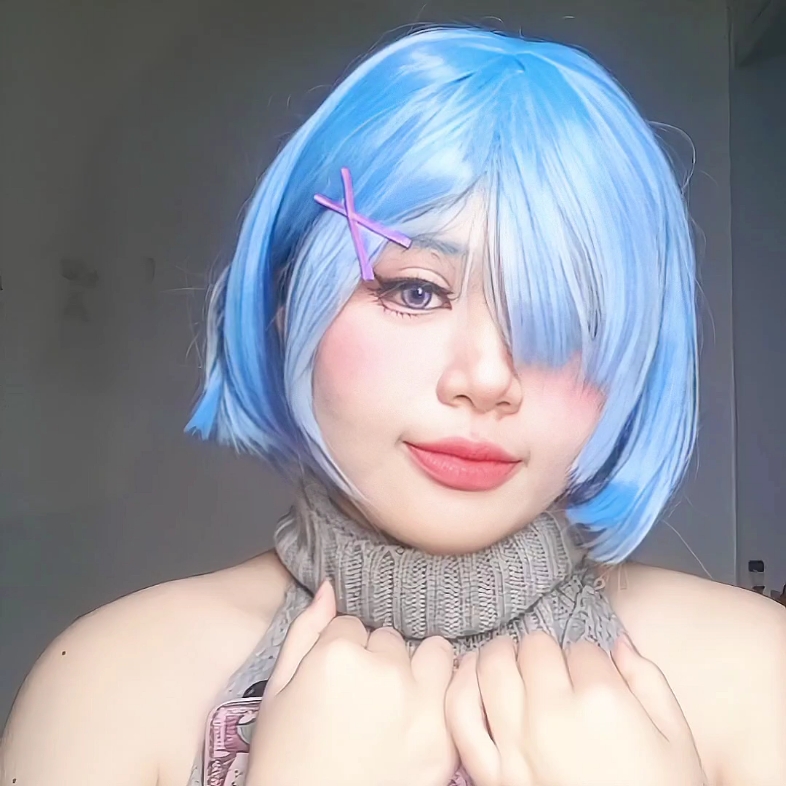 蕾姆酱露背毛衣cos