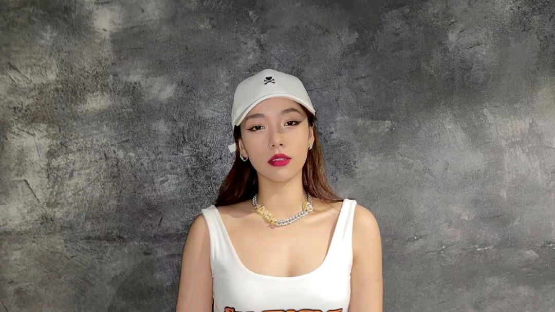 《mirror》-阿达娃