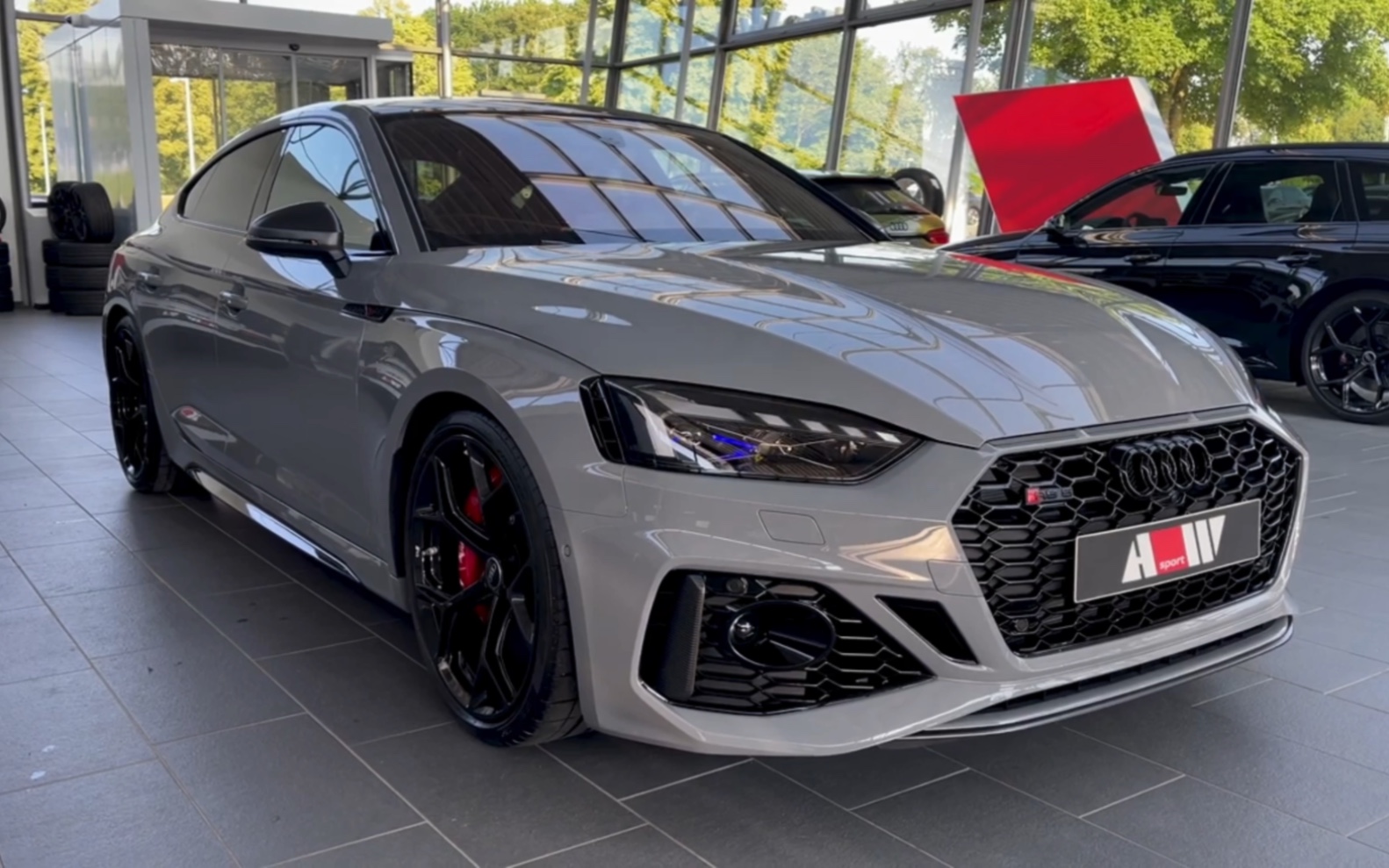 2023 奥迪rs5 外观内饰鉴赏 声浪动听 刷到证明你离它不远了