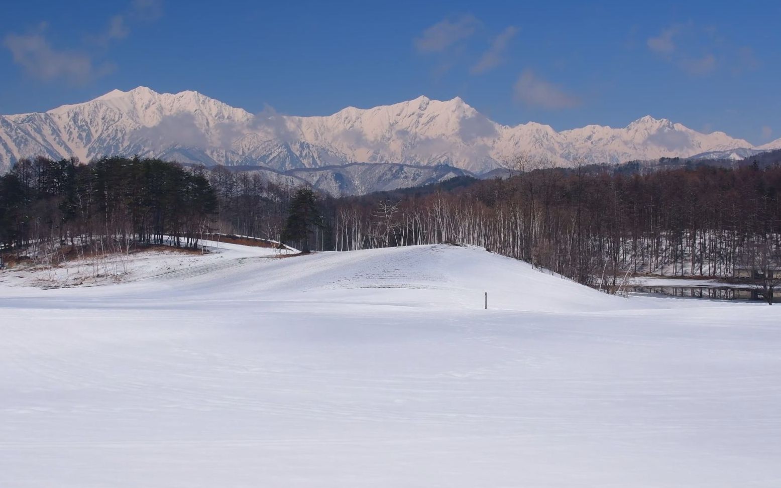 4k 高原上的雪景
