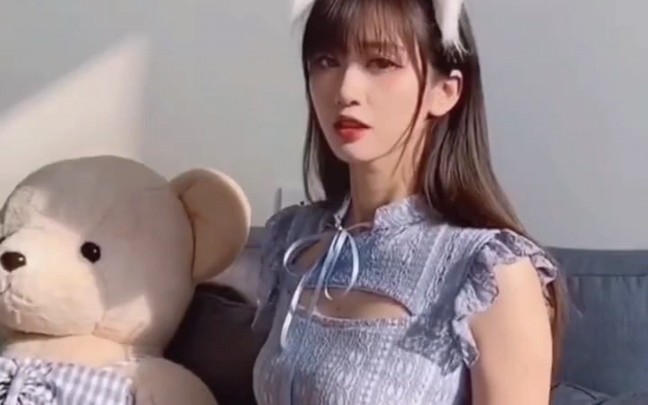 [谢美天]变装了,又好像没有完全变