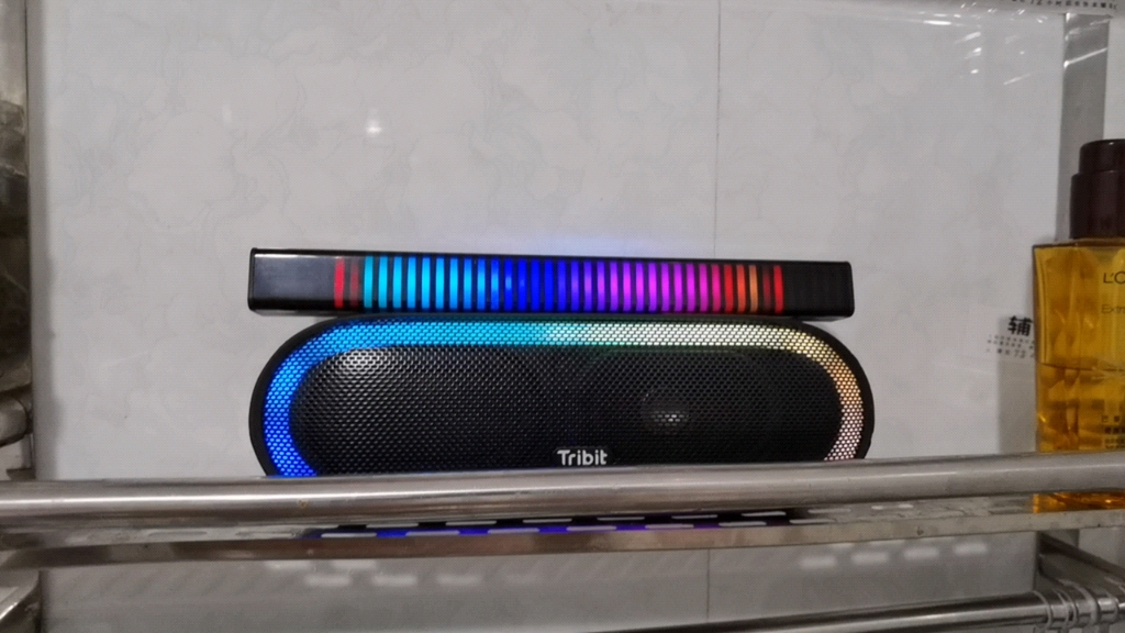 甜美女声歌曲 蓝牙音箱 tribit趣倍 彩灯