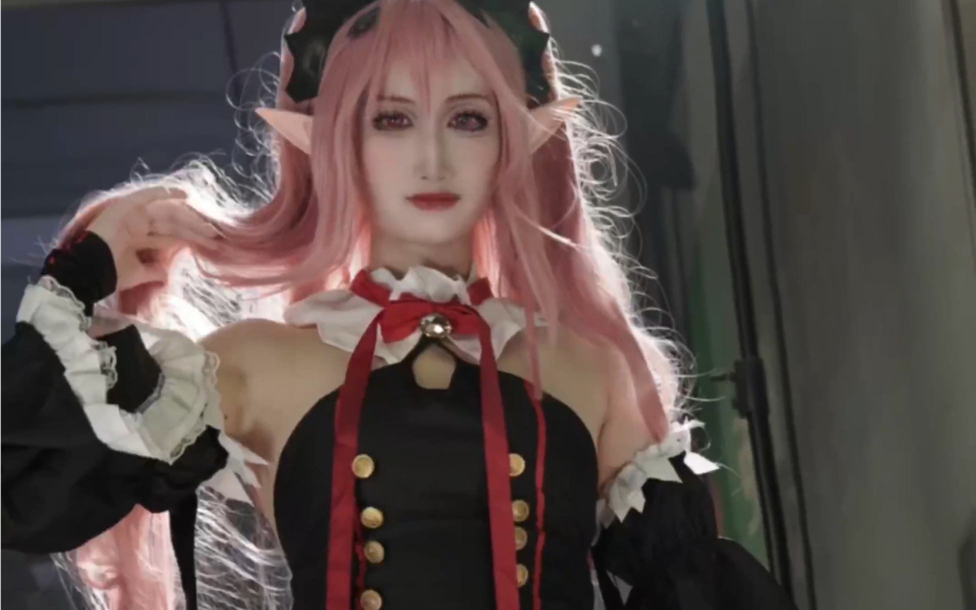 终结的炽天使克鲁鲁cosplay,你相信光吗?