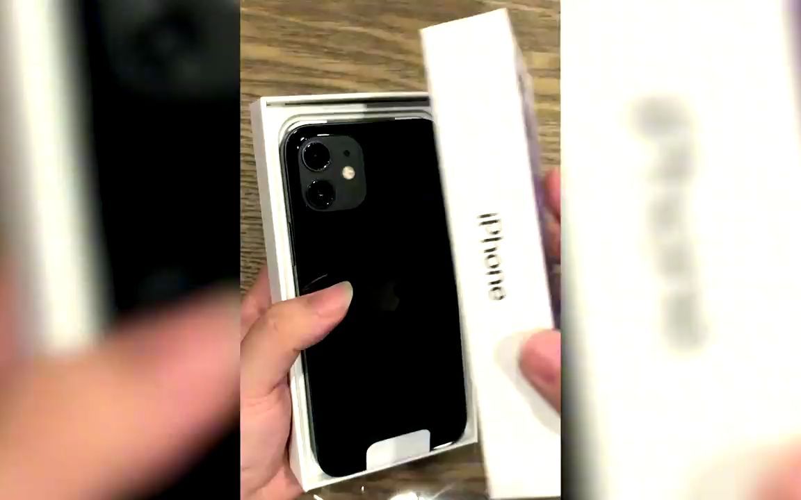 一个币在电玩城夹出iPhone 12,当场验机,看到底会不会翻车!